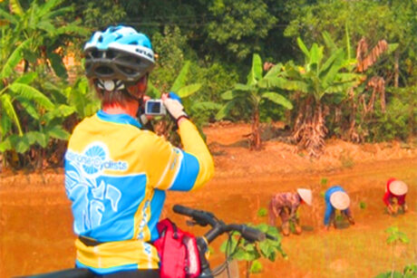 Cuc Phuong National Park & Cycling to Tam Coc - 2 days tour