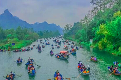 PERFUME PAGODA & NINH BINH 3 DAYS TOUR