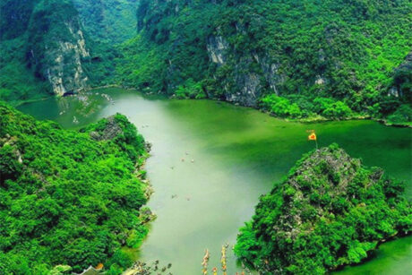 Trang An Grottoes Ninh Binh