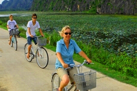cycling van long to kenh ga one day tour